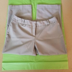 New York and Company Capris